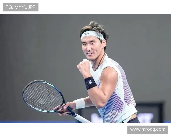 网球赛场风云再起 新星崛起力克顶级高手挑战赛季顶点