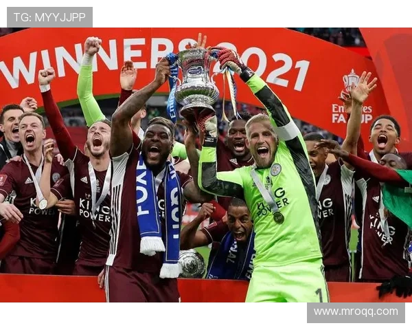 蓝狐奇迹背后的资本逻辑与草根逆袭莱斯特城全景解析现代足球运营启示 蓝狐奇迹背后的资本逻辑与草根逆袭莱斯特城全景解析现代足球运营启示